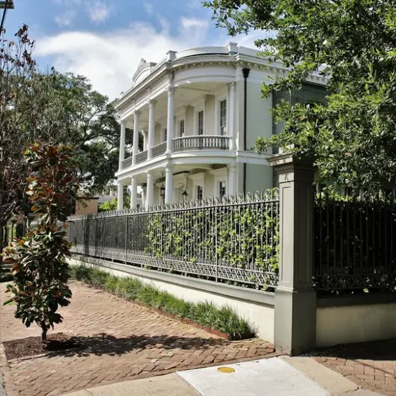 a bench in front of a building